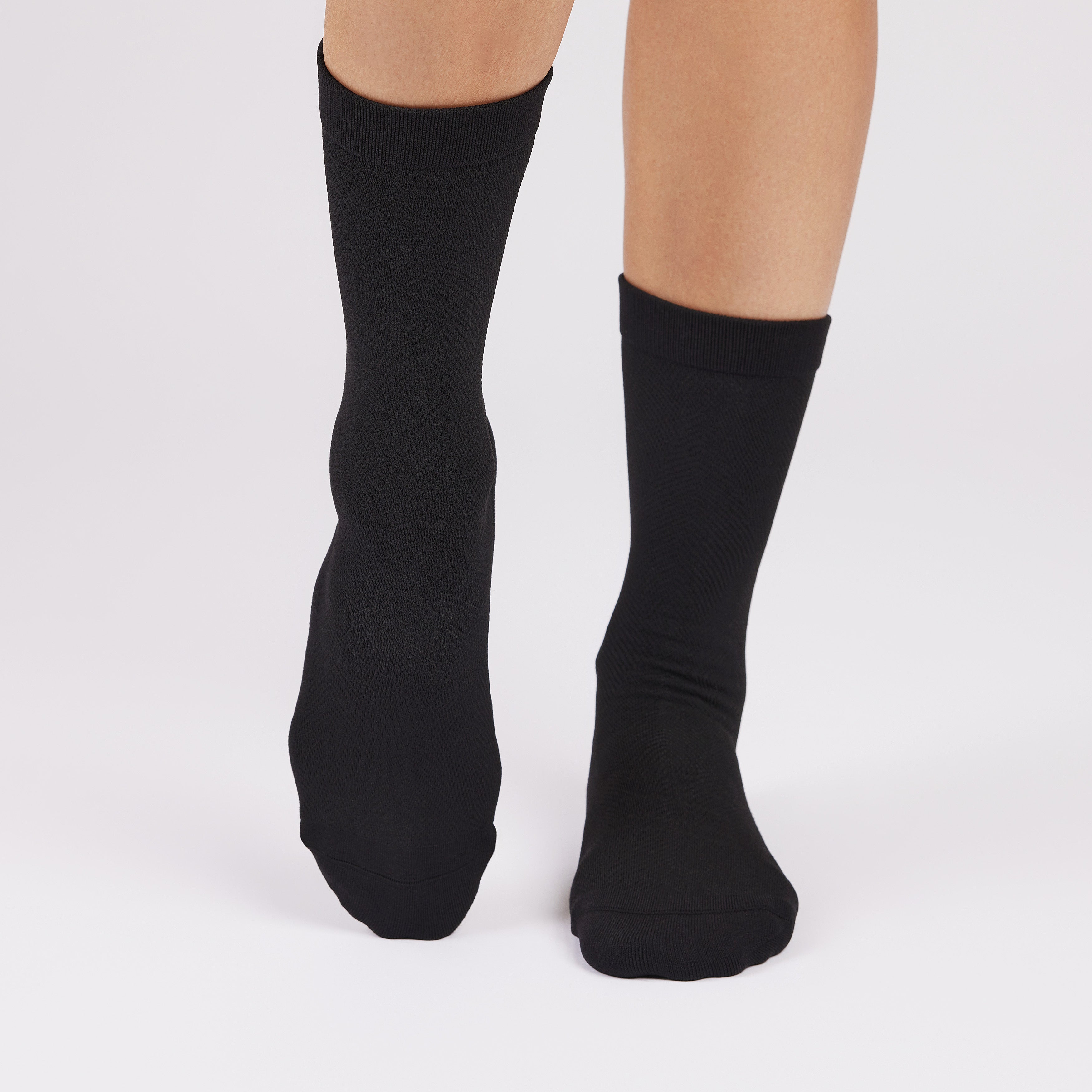 Ultimate performance black non slip sole socks