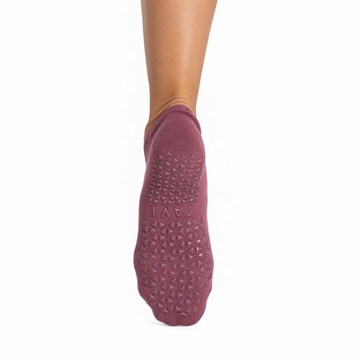 Tavi Grip Maddie Socks in Bordeaux – non-slip grip sole, back view