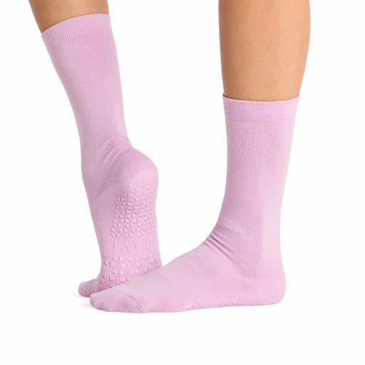 Tavi Grip Jess Socks in Moonlit lilac – worn on feet, side view
