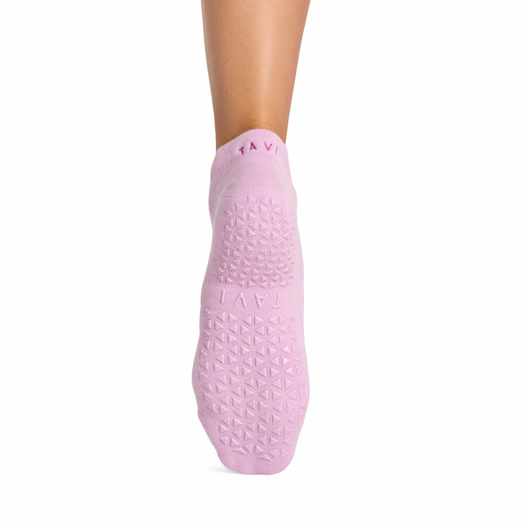 Tavi Grip Emma Breeze Socks in Moonlit lilac – non-slip grip sole, back view
