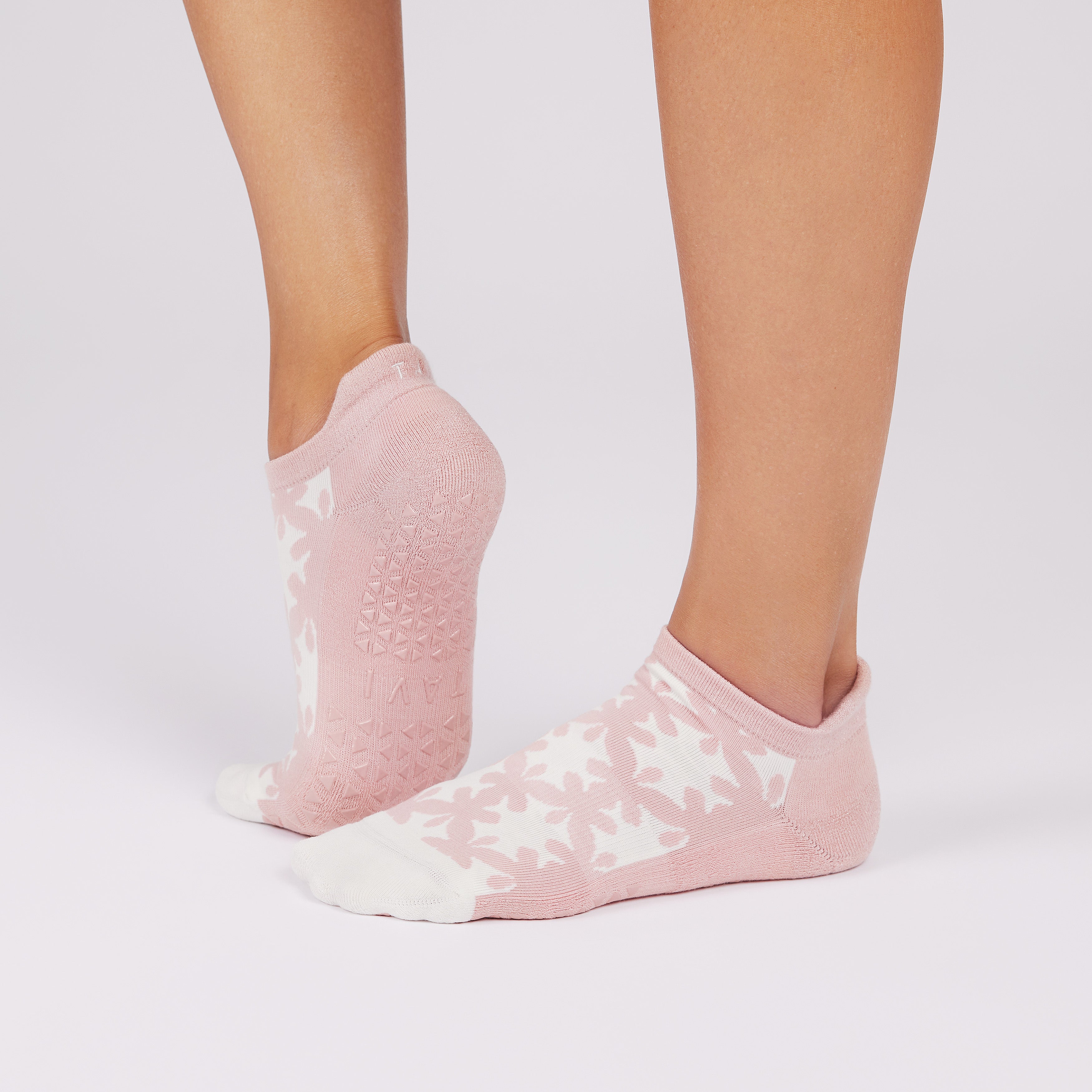 Tavi Grip Savvy Socks